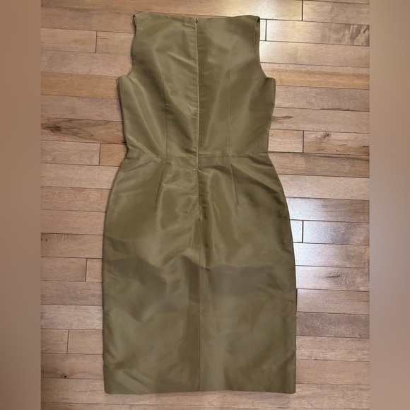 Oscar de la Renta runway RTW Boat Neck Sleeveless Taupe / Sand Dress - Picture 8 of 9